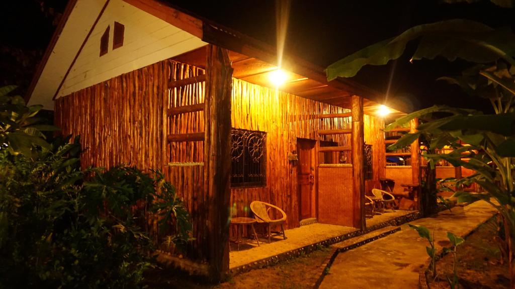 Khun Mai Baan Suan Resort Mae Ai Exterior photo