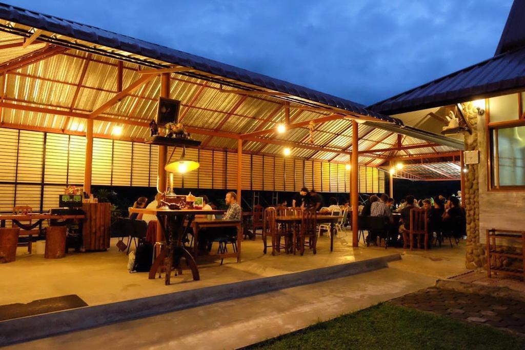 Khun Mai Baan Suan Resort Mae Ai Exterior photo