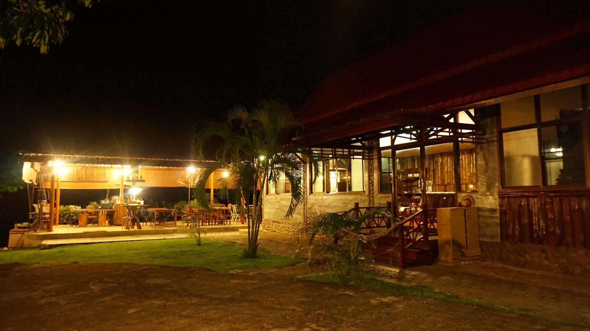 Khun Mai Baan Suan Resort Mae Ai Exterior photo
