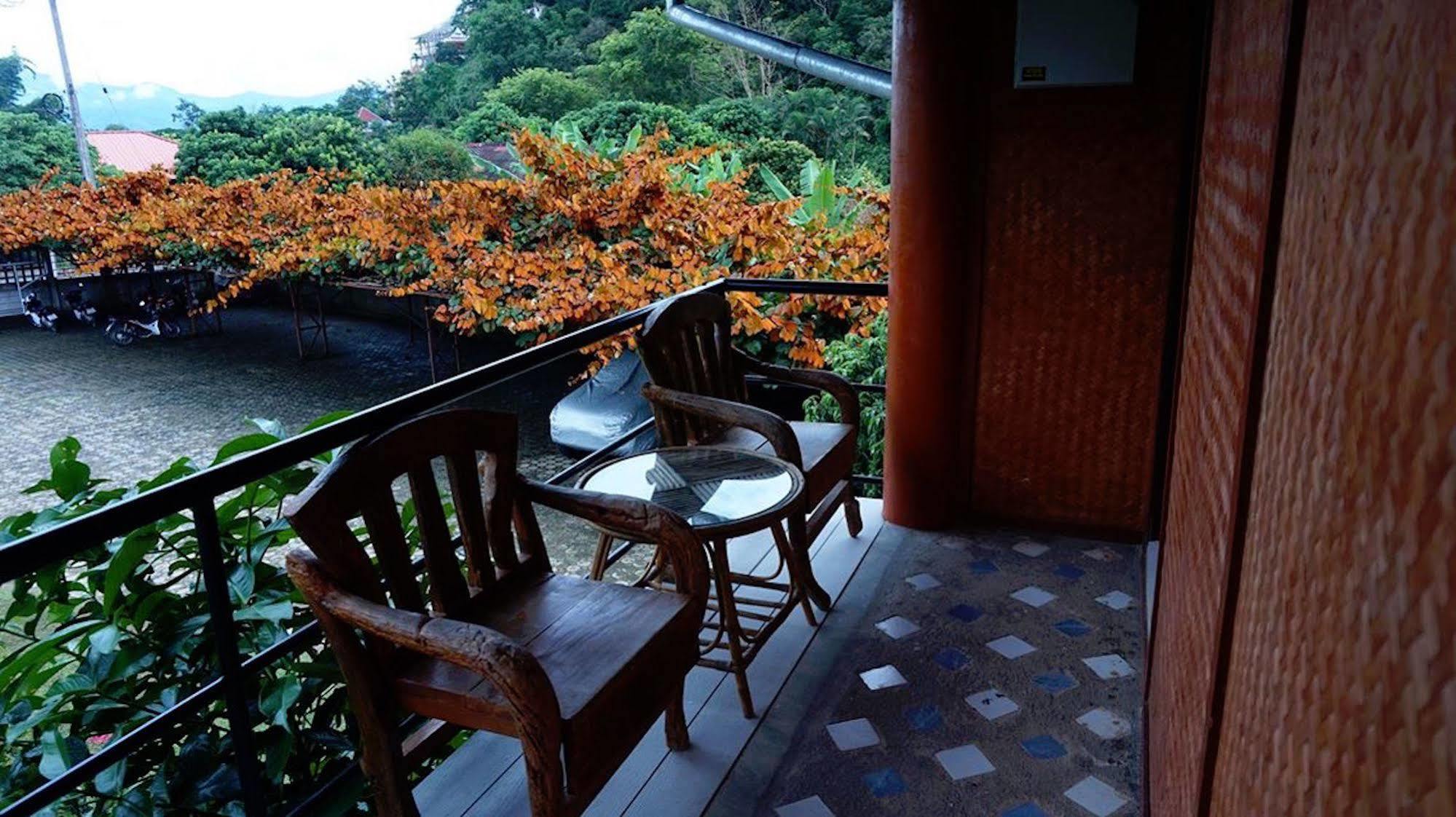Khun Mai Baan Suan Resort Mae Ai Exterior photo